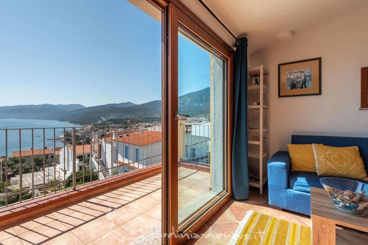 Вилла Casa Con Vista Mare Кала-Гононе Экстерьер фото